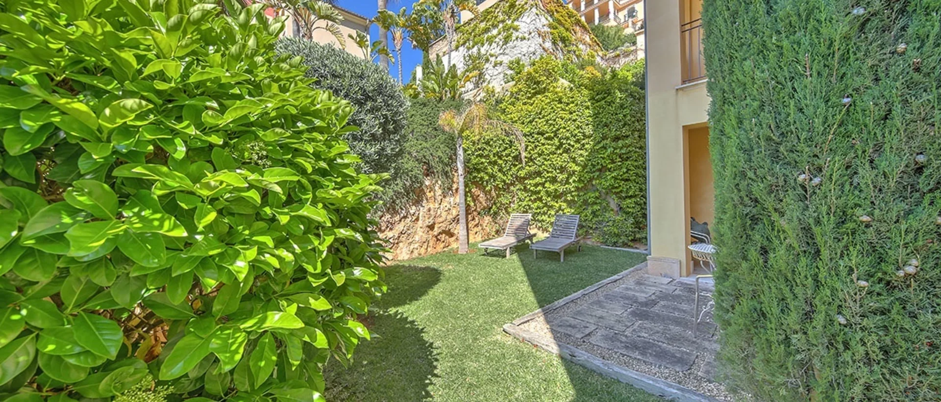 gran folies apartment garden5 gran folies apartment garden5