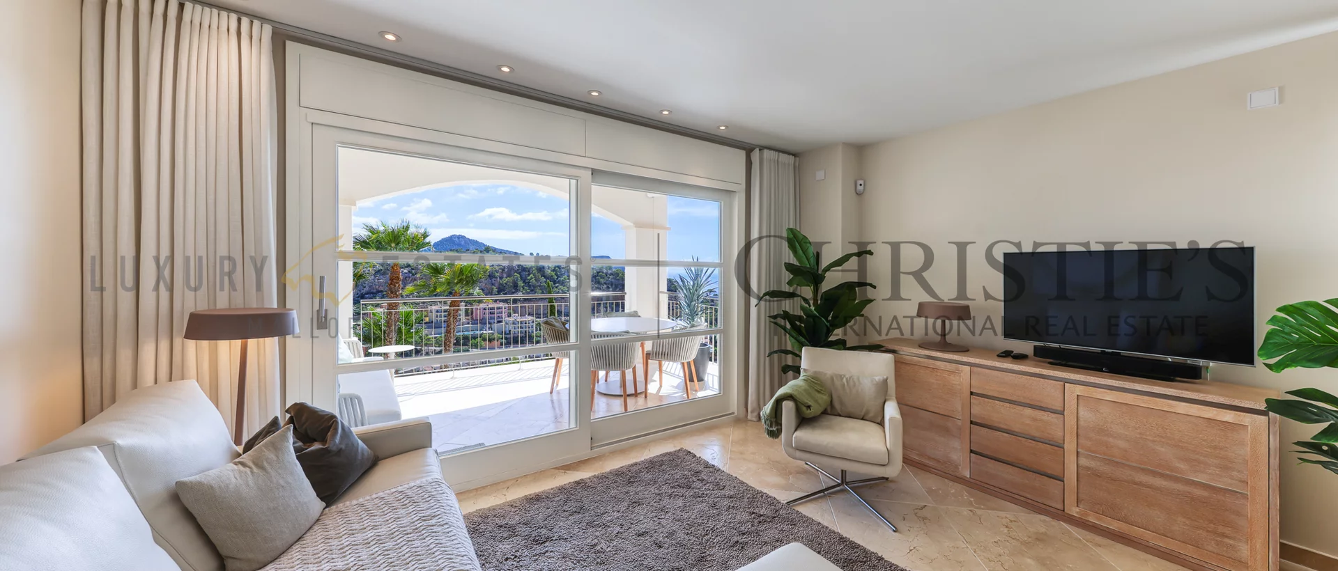 sea view flat in luxury apartment complex nido de aguilas in port andratx 5