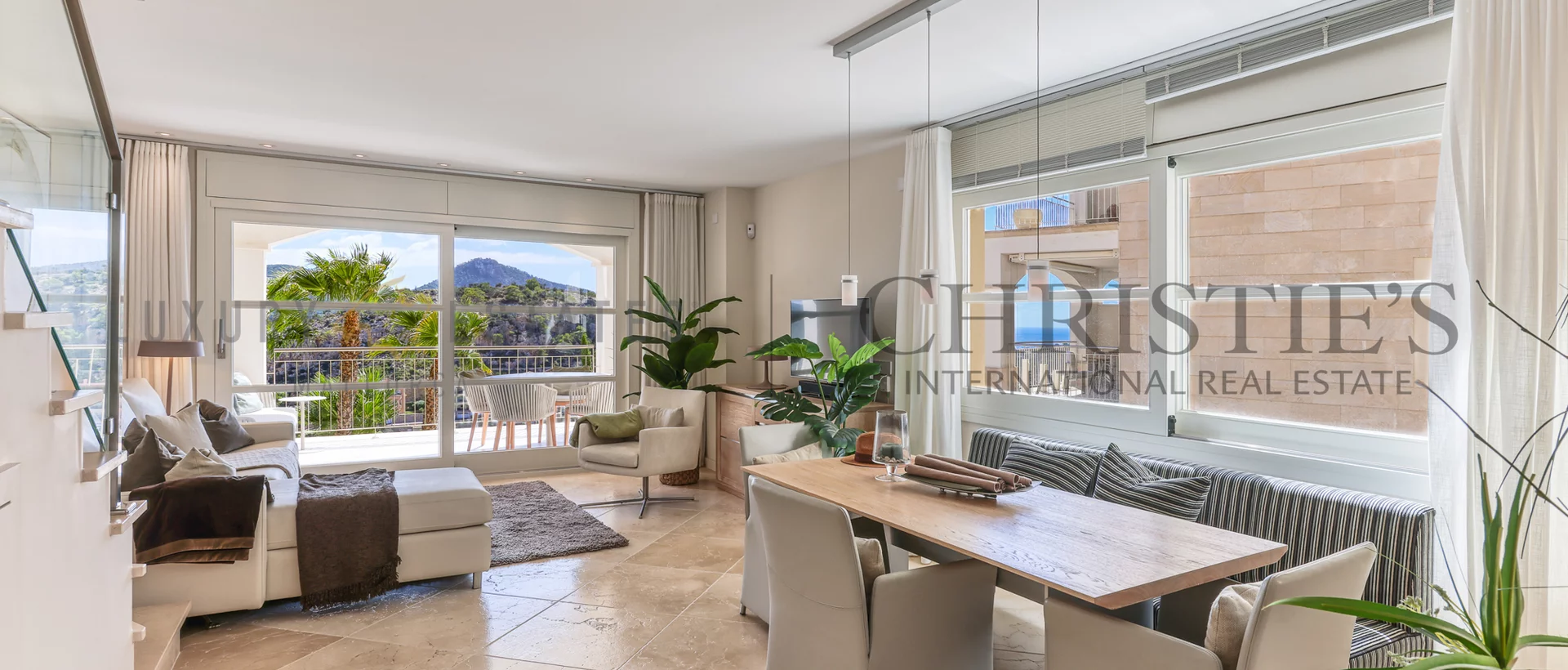 sea view flat in luxury apartment complex nido de aguilas in port andratx 6