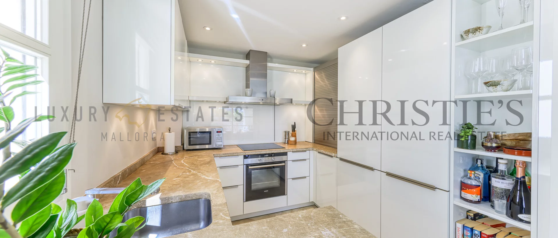 sea view flat in luxury apartment complex nido de aguilas in port andratx 9