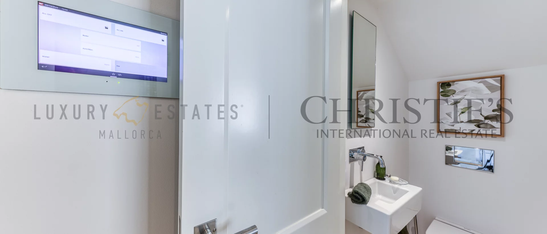 sea view flat in luxury apartment complex nido de aguilas in port andratx 10