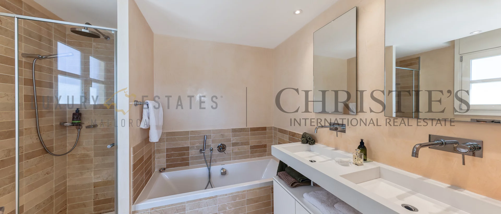 sea view flat in luxury apartment complex nido de aguilas in port andratx 14