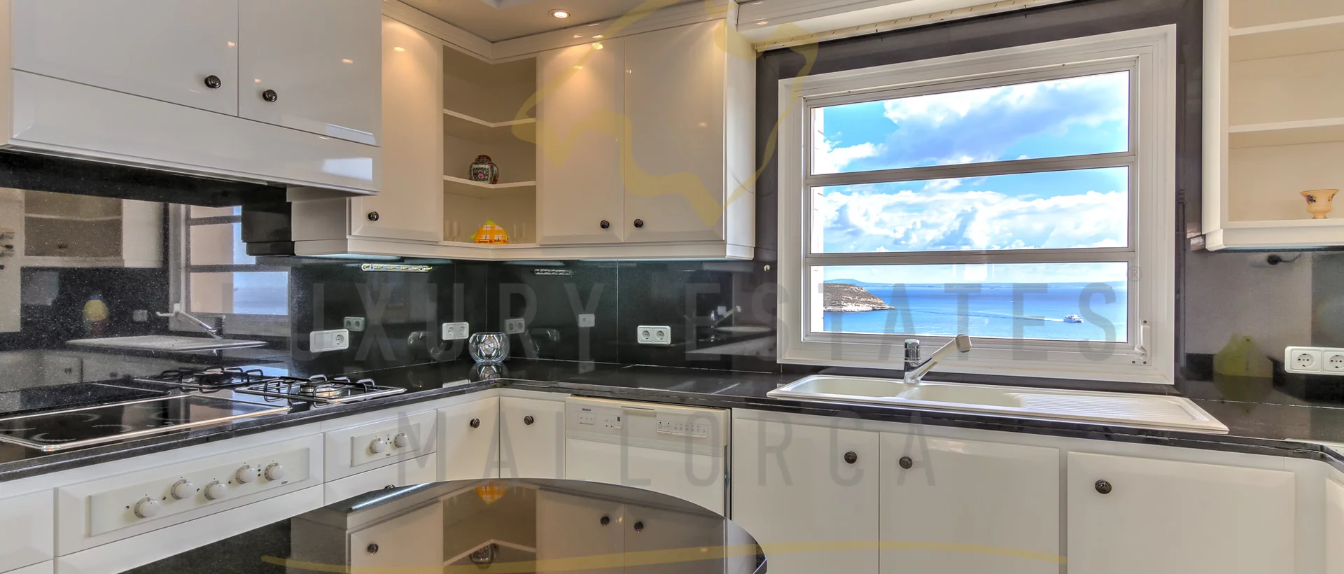 gepflegte klassische villa in erster meereslinie mit meerzugang 10 gepflegte klassische villa in erster meereslinie mit meerzugang 10