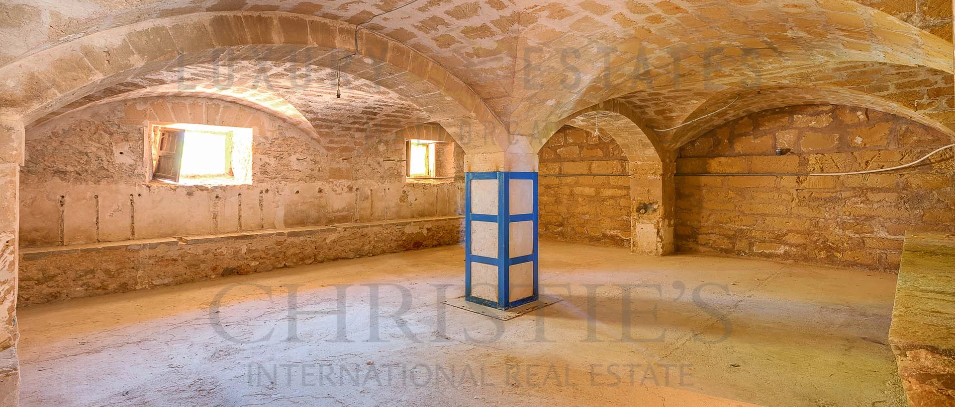 grosse mallorca finca im südwesten mit Ölmühle und nebengebäuden  13 grosse mallorca finca im südwesten mit Ölmühle und nebengebäuden  13