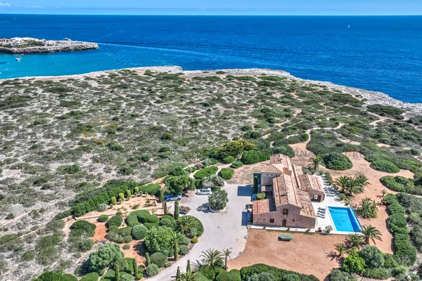 finca en primera línea de mar en port cristo 3