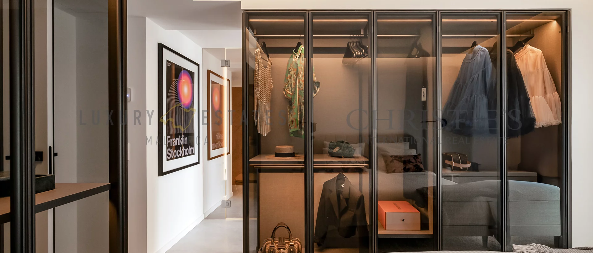 atico renovado con azotea en el paseo maritimo 12