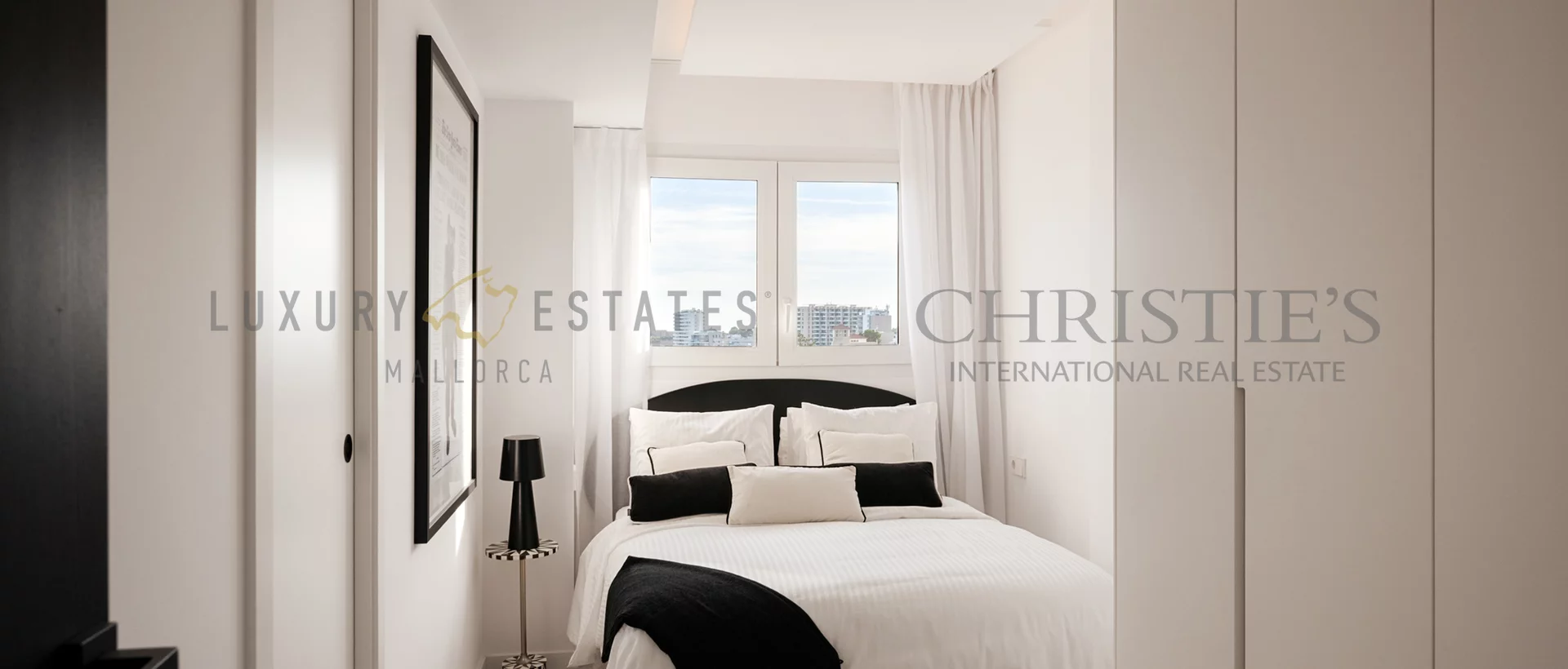 atico renovado con azotea en el paseo maritimo  14