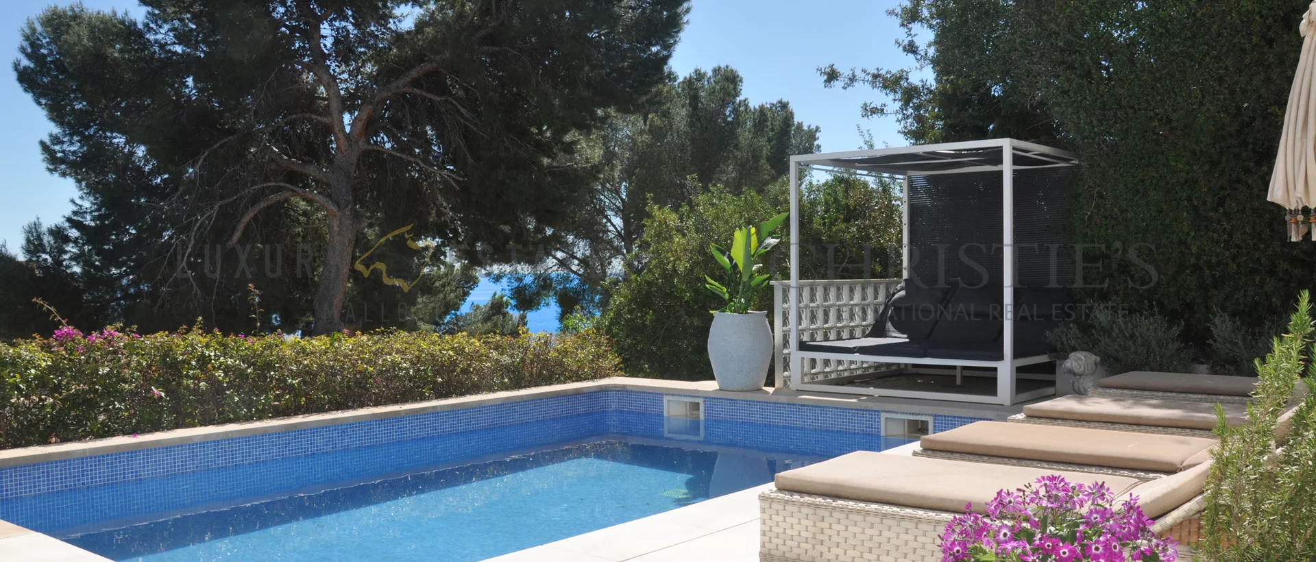 modern villa san agustin 2