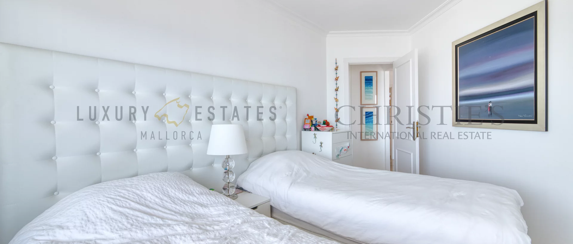 exclusivo piso en puerto portals con vistas al mar y al puerto 11