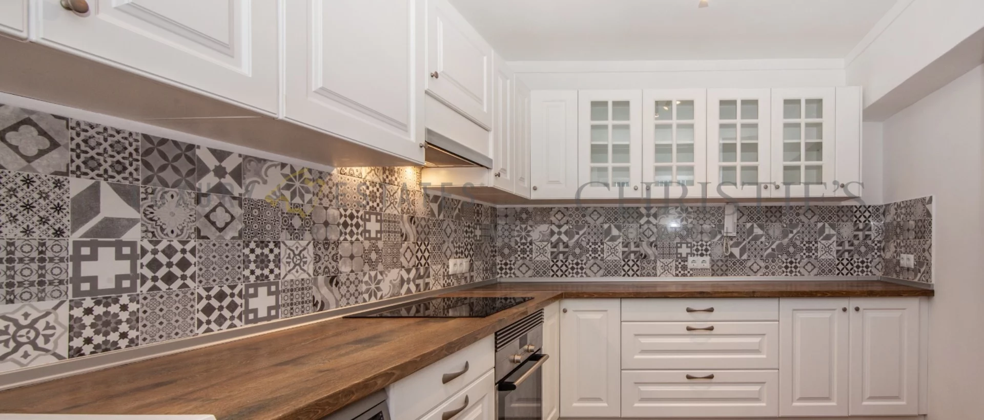 atractivo piso en puerto portals al lado del puerto 5