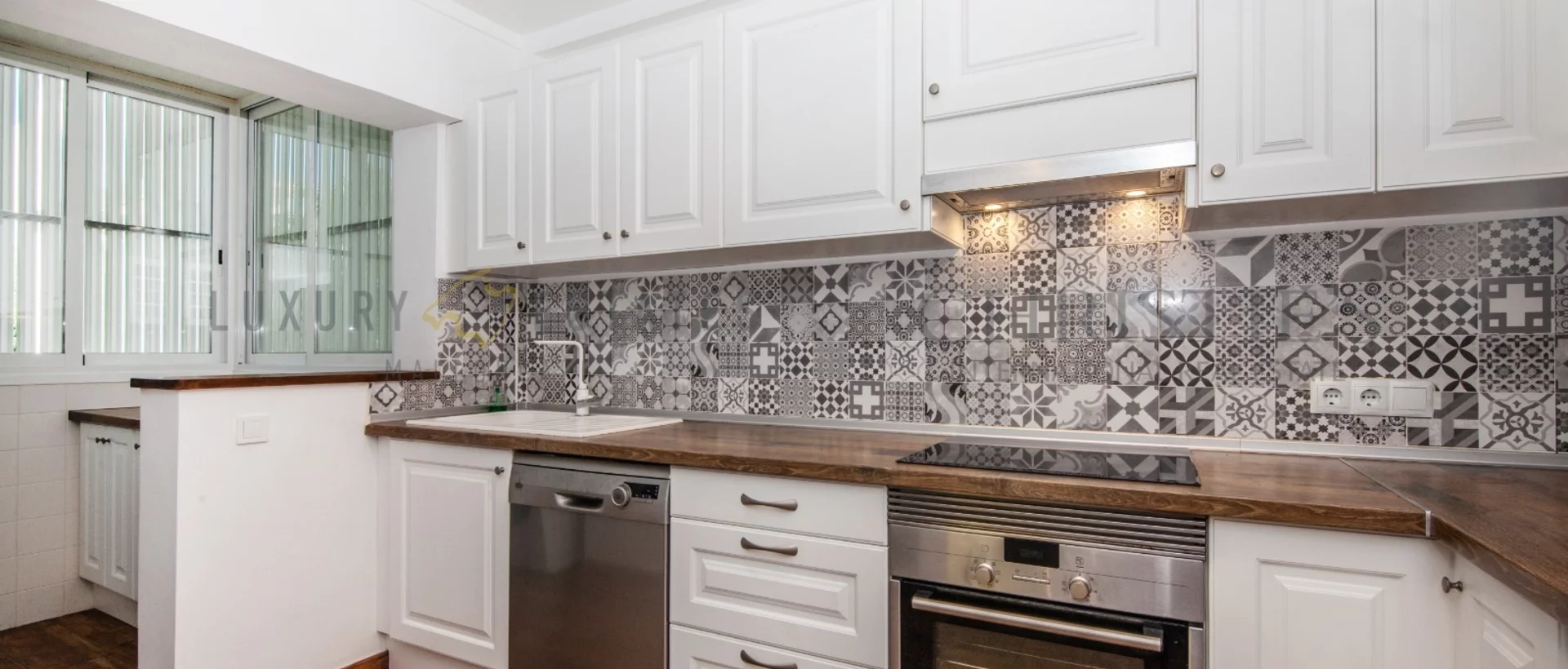 atractivo piso en puerto portals al lado del puerto 6