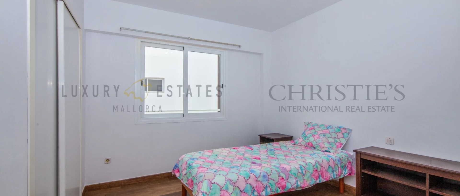 atractivo piso en puerto portals al lado del puerto 11