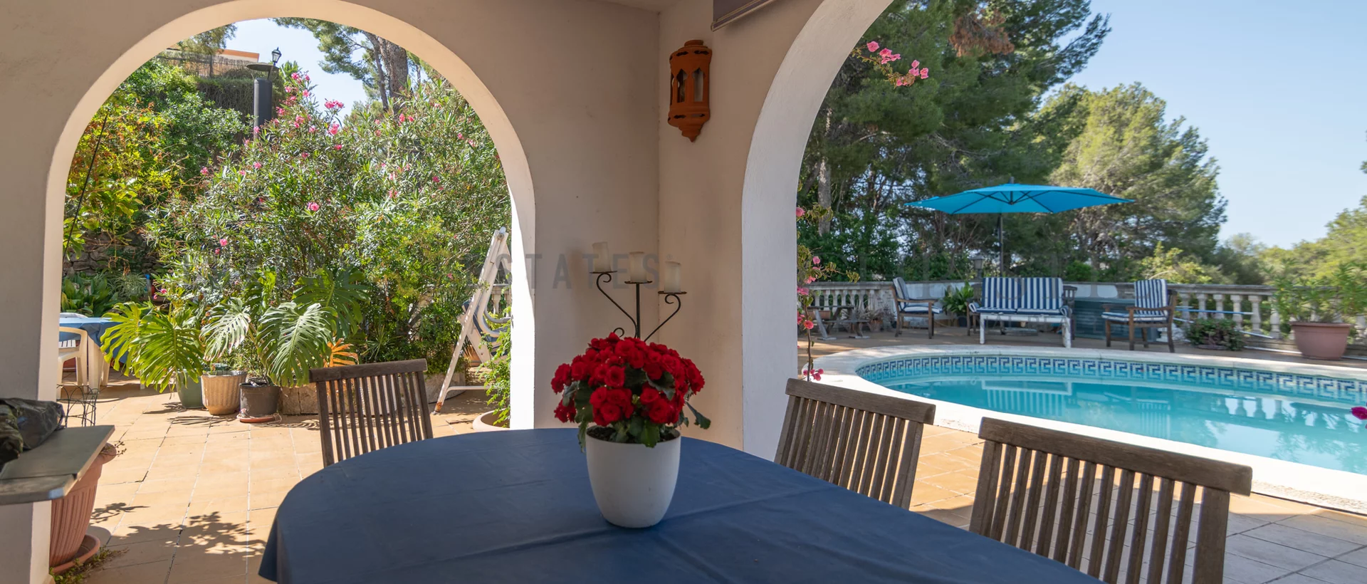 villa mit anlagegrundstück in puerto portals  13