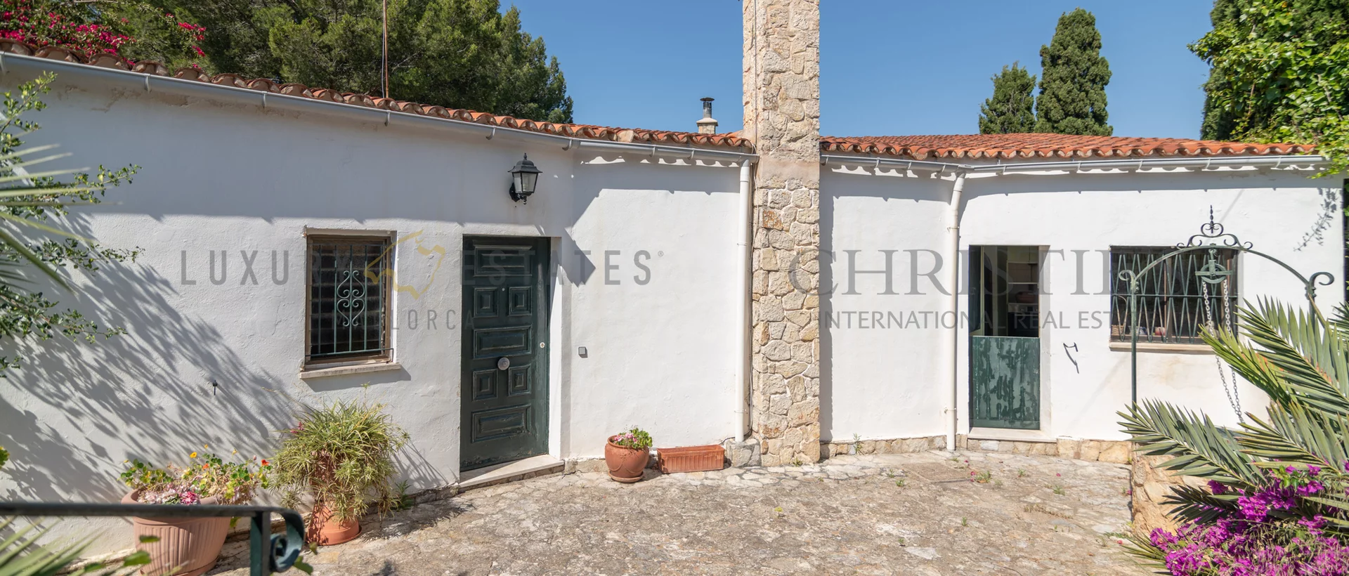 villa mit anlagegrundstück in puerto portals  6