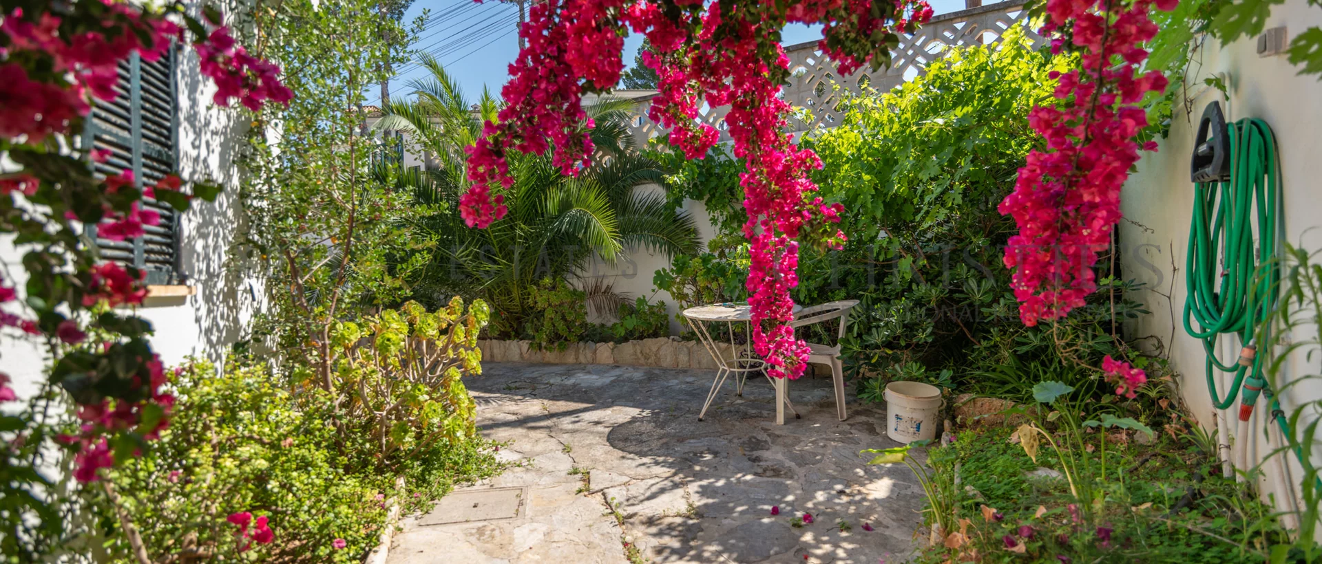 villa mit anlagegrundstück in puerto portals  15