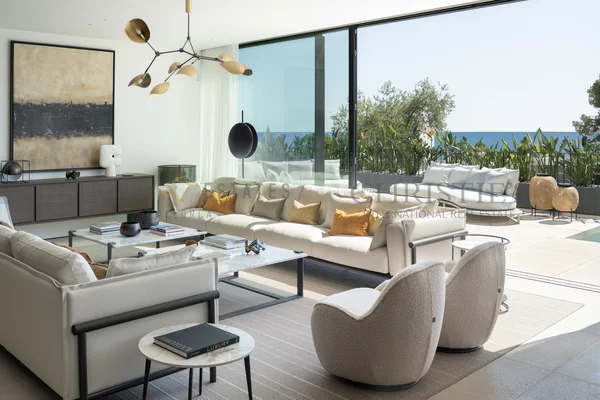  villa moderna portals 5