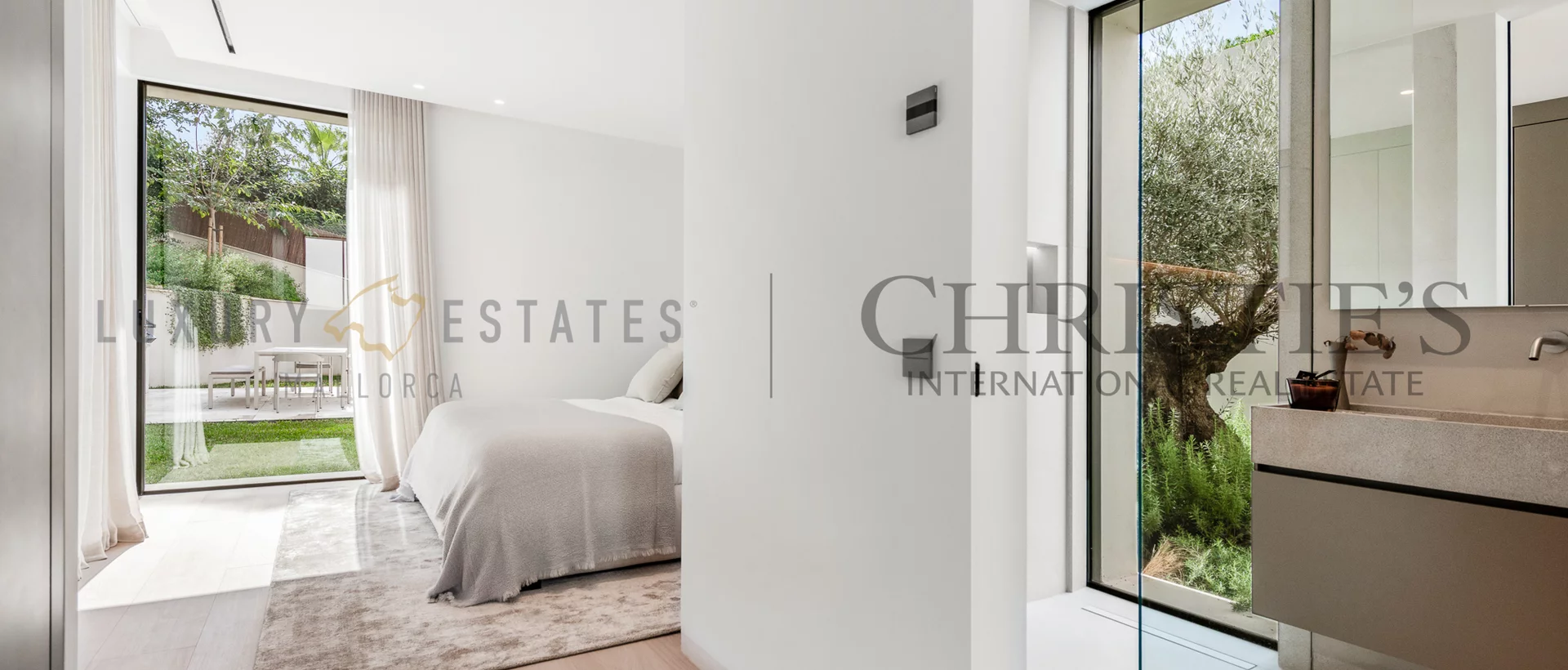 moderne neubau villa in portals nous in gehnähe zum dorf 10