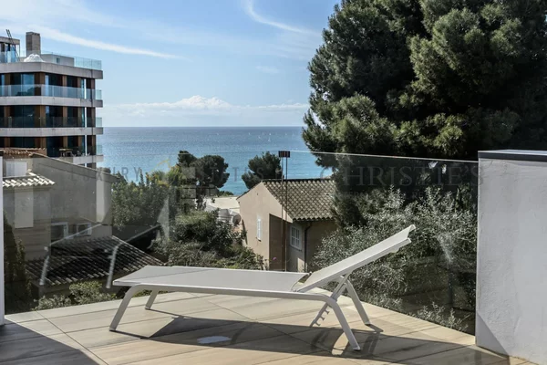 lujosa villa con vistas al mar en portals nous 2