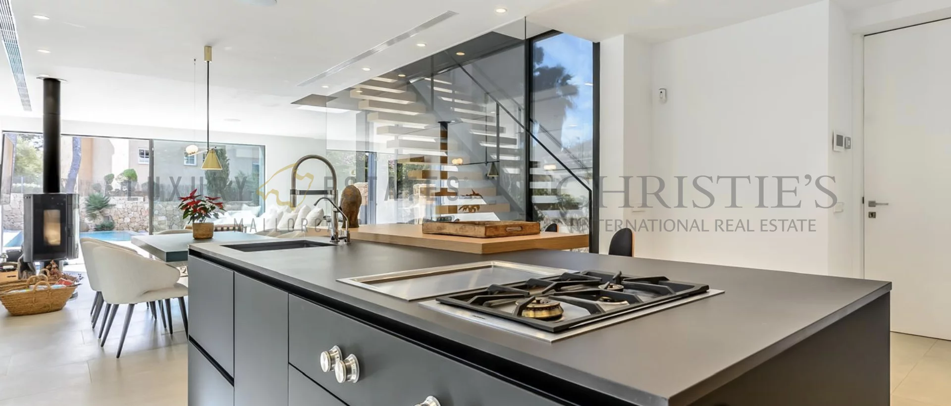 luxuriöse villa mit meerblick in portals nous 8