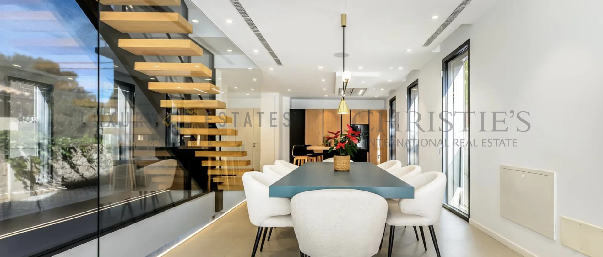 luxuriöse villa mit meerblick in portals nous 10