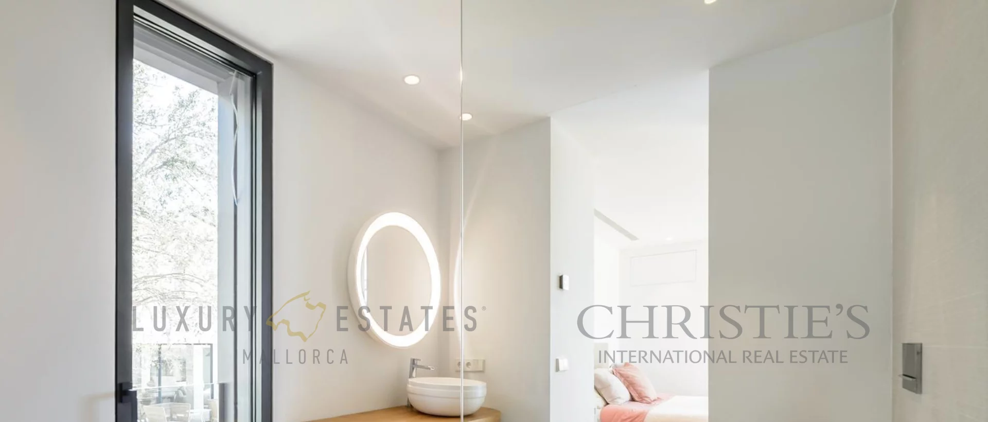 luxuriöse villa mit meerblick in portals nous 17