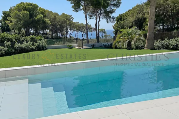 designvilla mit meerblick in puig d ros 2