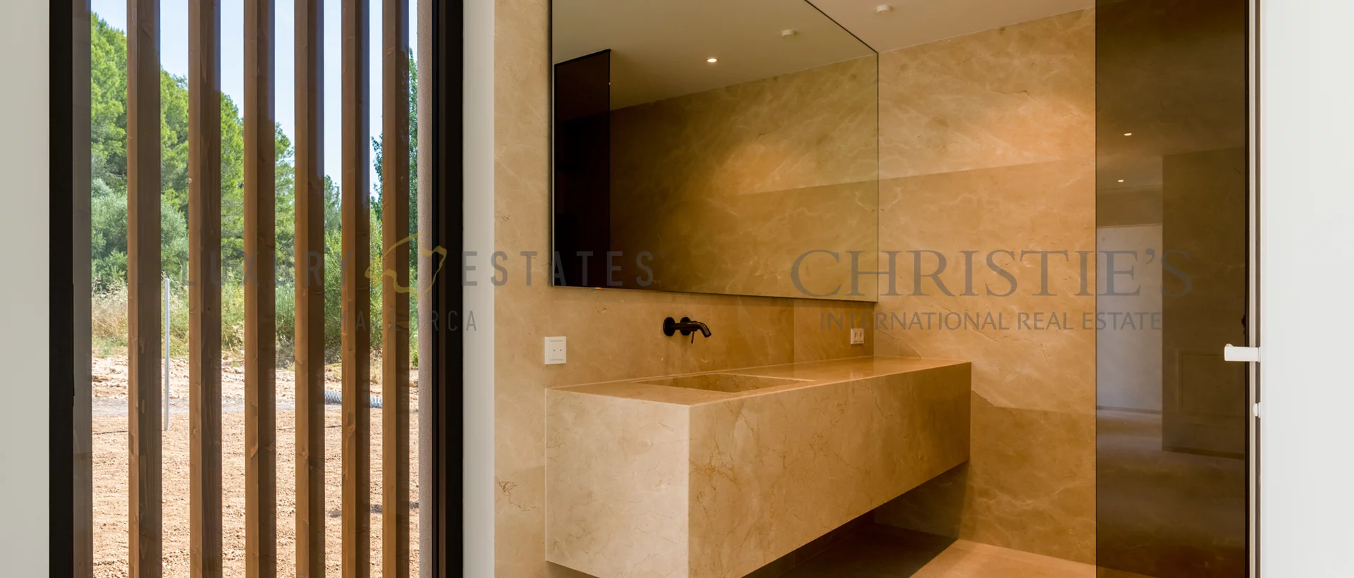 moderne villa in bunyola with large plot 19
