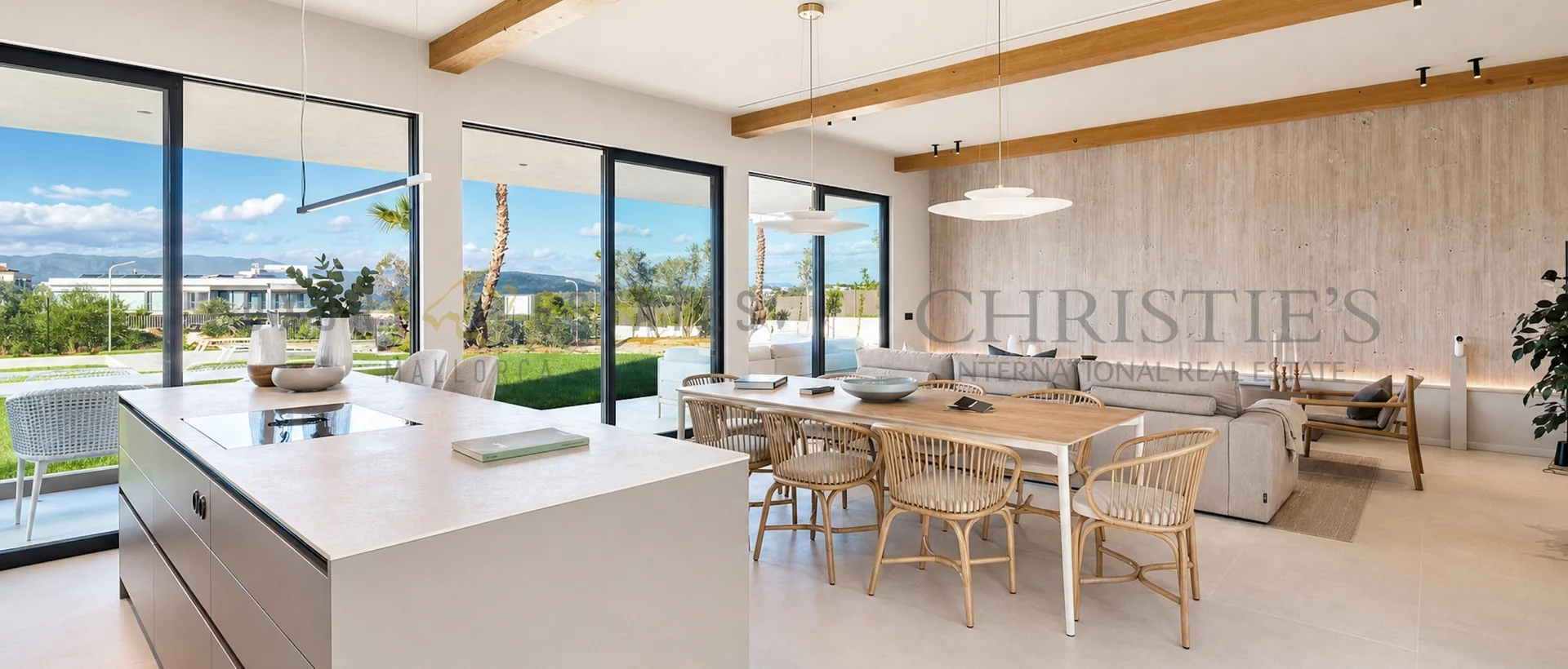 moderna villa de lujo con construcción sostenible de madera en venta en son gual 1
