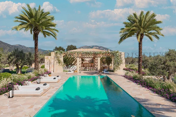 exclusiva finca en san lorenzo con vistas panorámicas y piscina 22