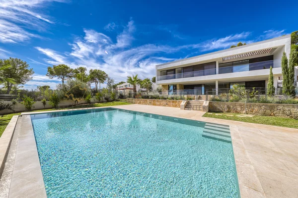villa moderna de nueva construcción sol de mallorca 1