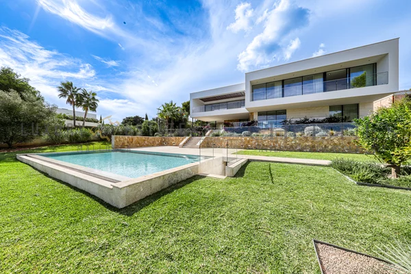 villa moderna de nueva construcción son de mallorca  2