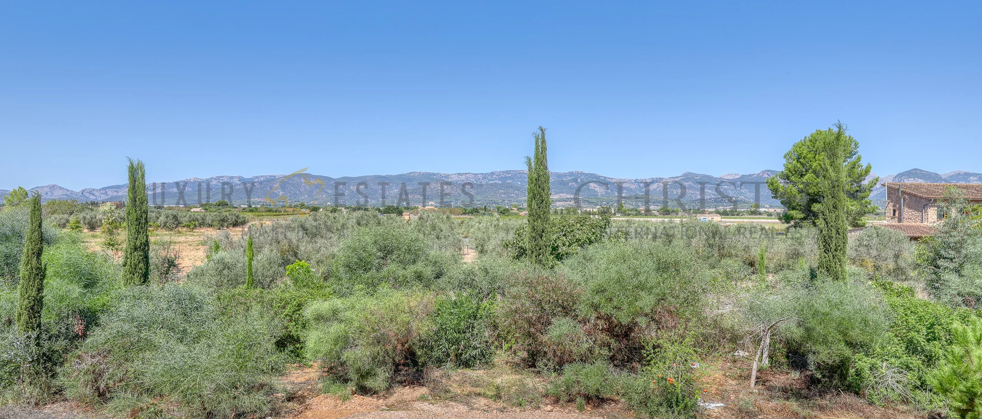 neu gebaute finca santa maría del cami 01