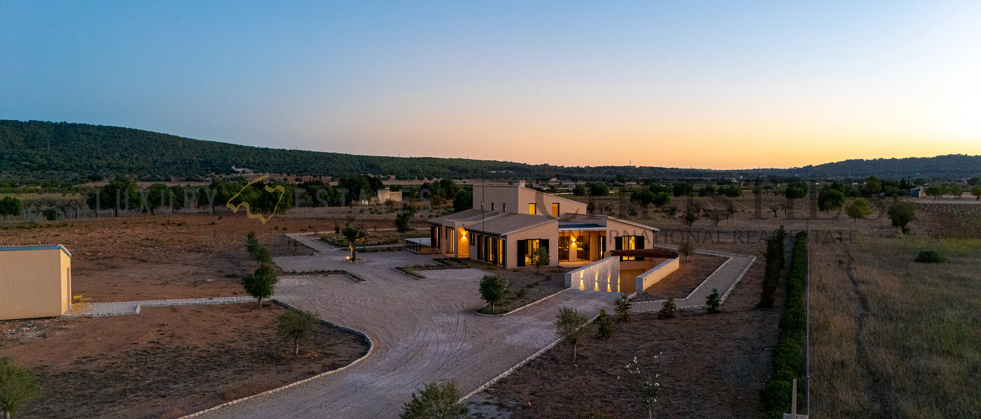 elegante finca de nueva construcción en santa maría del cami 23