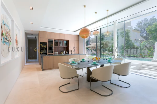 moderne neubauvilla santa ponsa port adriano 27