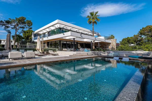 moderne villa in nova santa ponsa 2