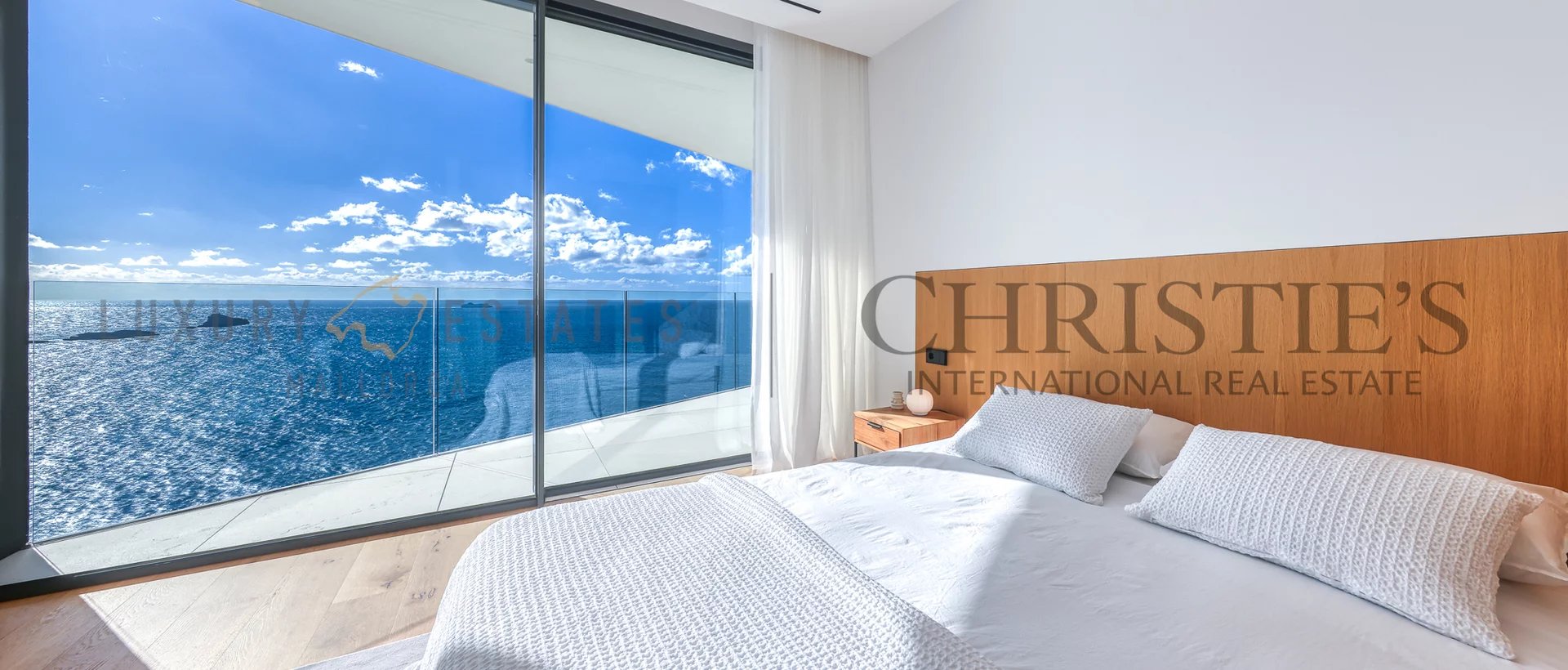 luxus villa in santa ponsa in erster meereslinie in direkter nähe zum port adriano 13