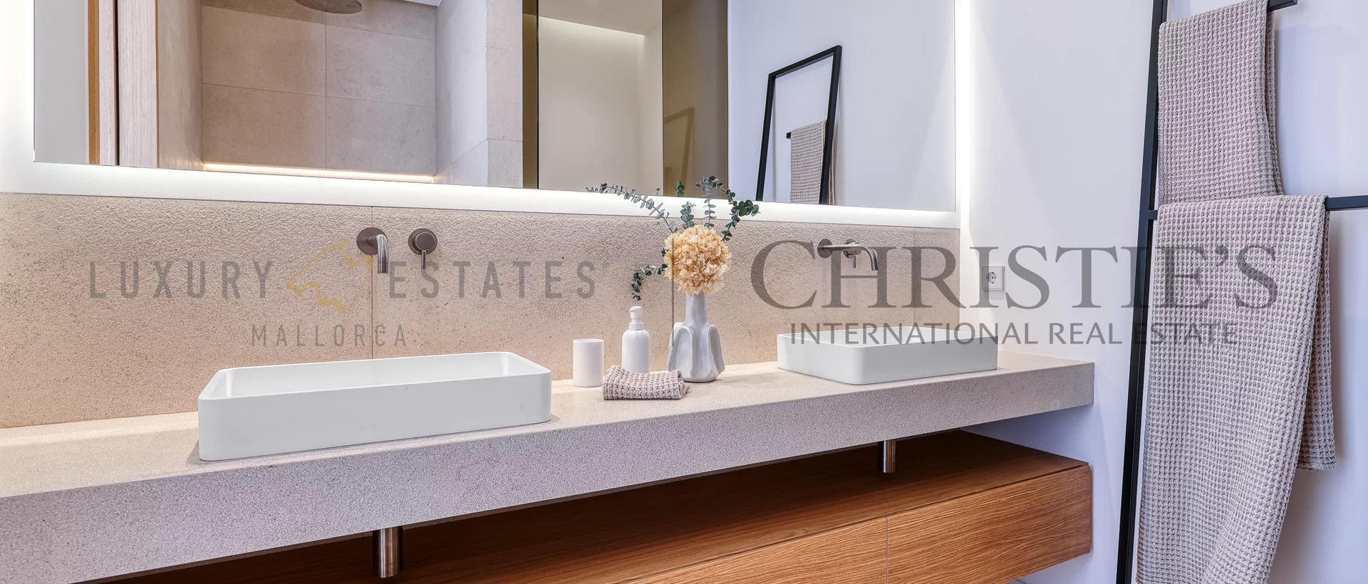 luxus villa in santa ponsa in erster meereslinie in direkter nähe zum port adriano 14