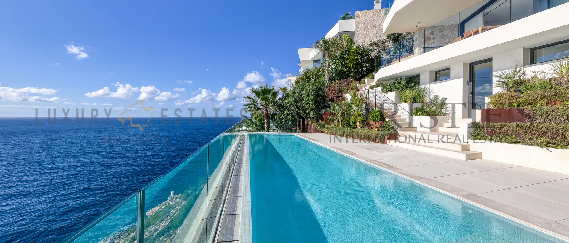 luxus villa in santa ponsa in erster meereslinie in direkter nähe zum port adriano 1