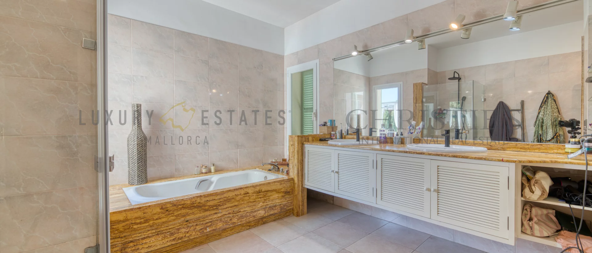 villa mit pool und garten santa ponça 18