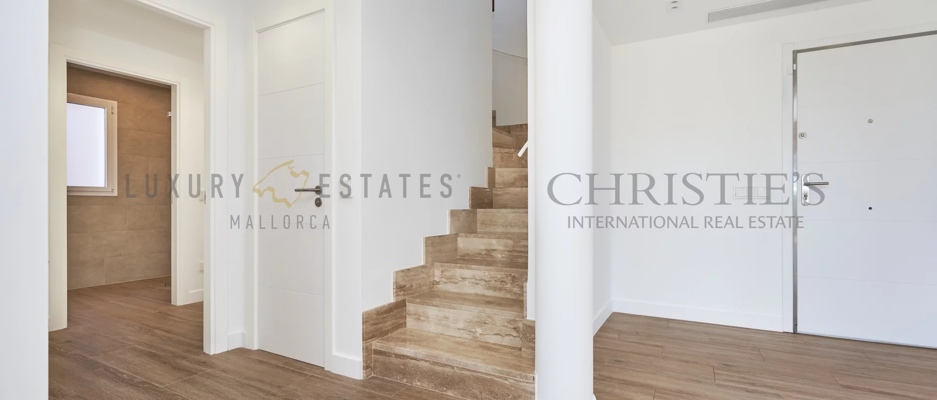 moderna casa adosada en nova santa ponsa con jardín privado y piscina 7