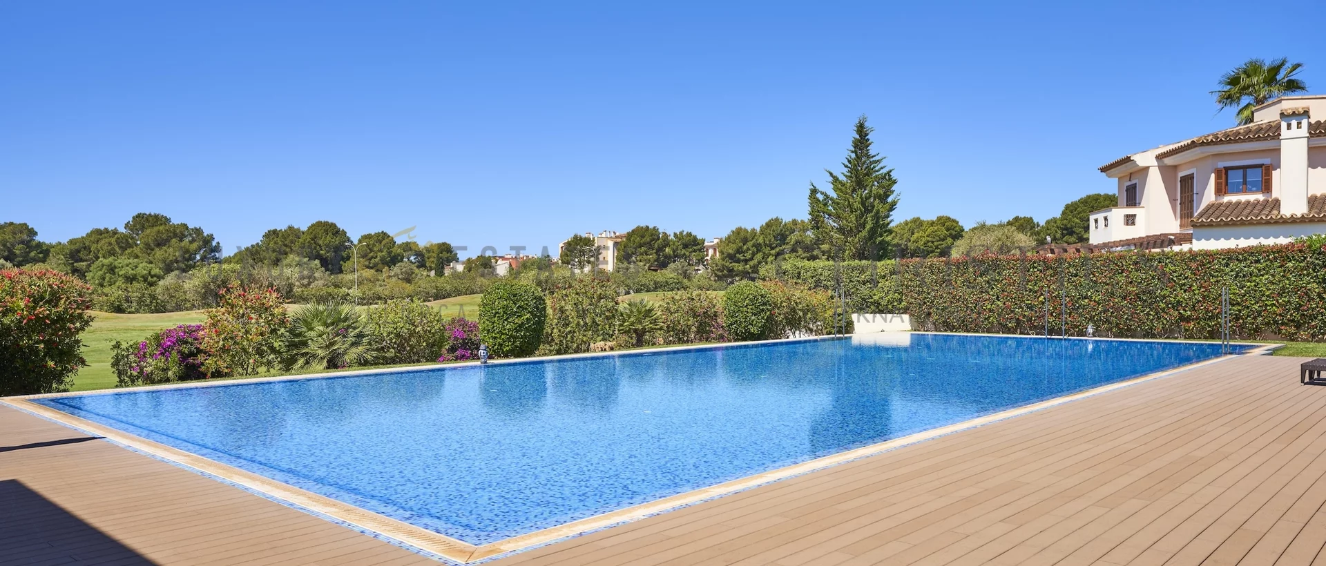 moderna casa adosada en nova santa ponsa con jardín privado y piscina 8
