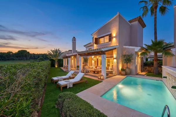 moderna casa adosada en nova santa ponsa 1