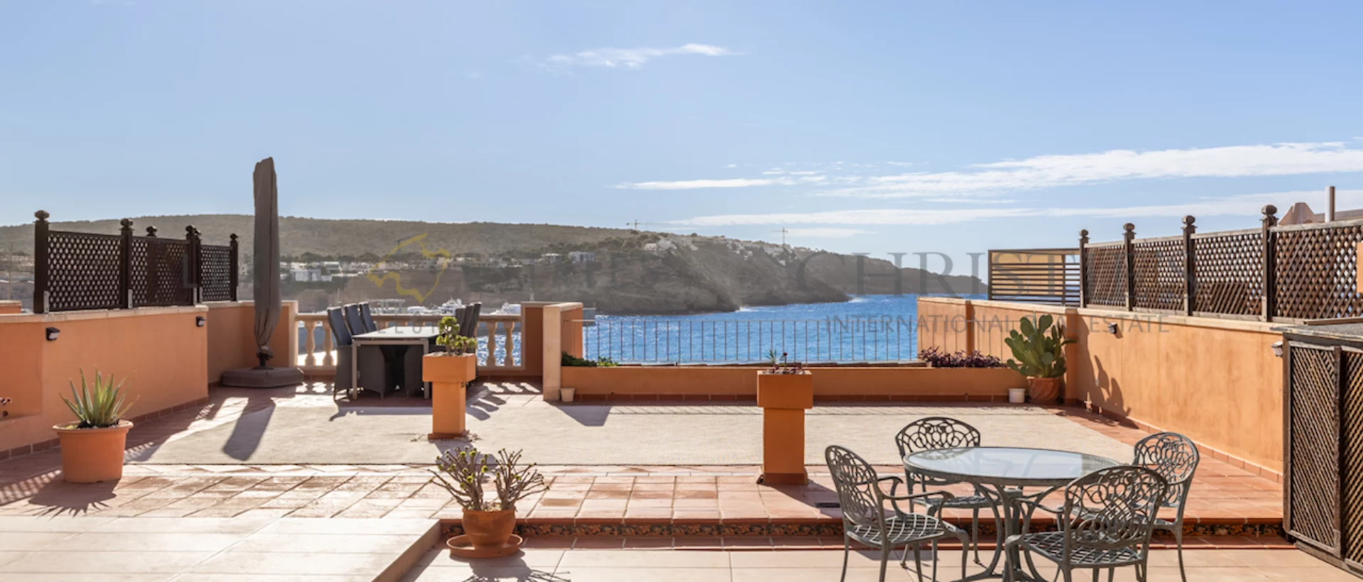 extraordinario apartamento en santa ponsa en un complejo residencial con acceso directo al mar 2