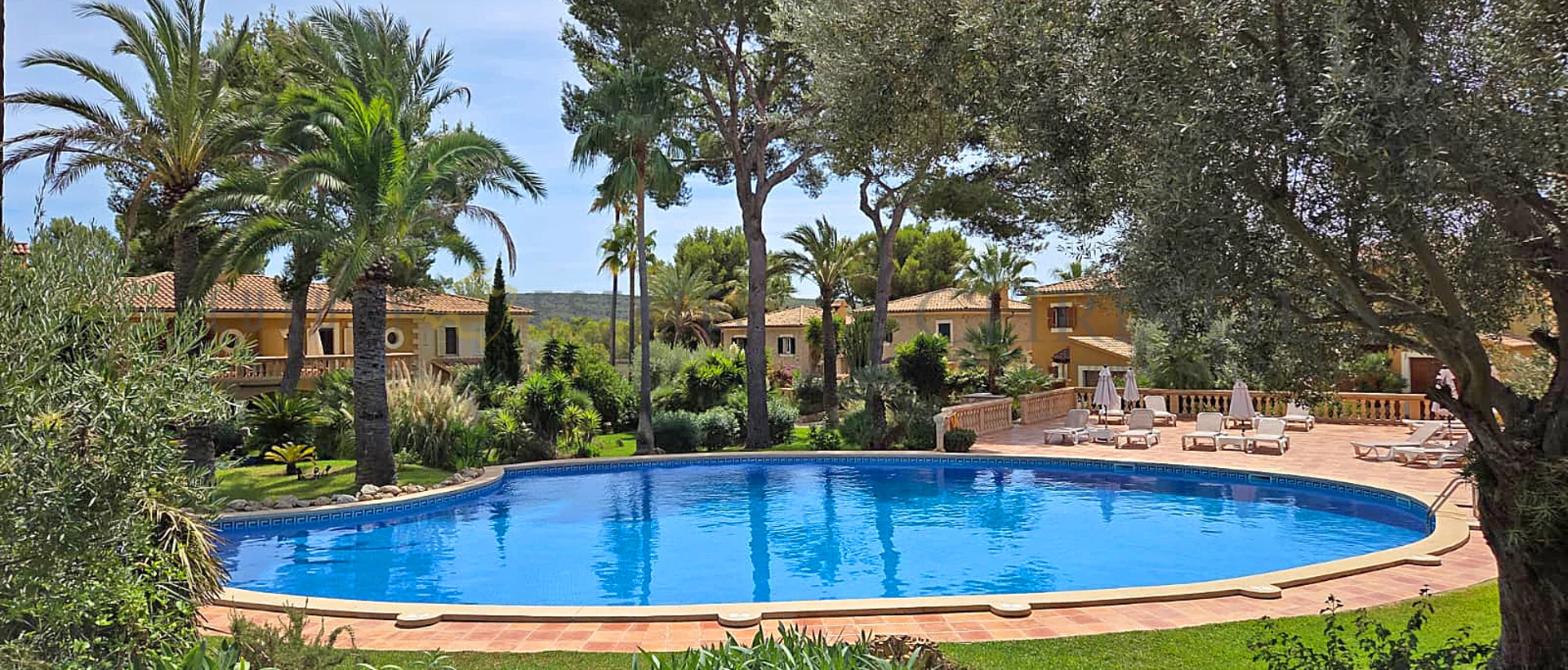 mediterranes reihenendhaus in nova santa ponsa in attraktiver wohnanlage 23