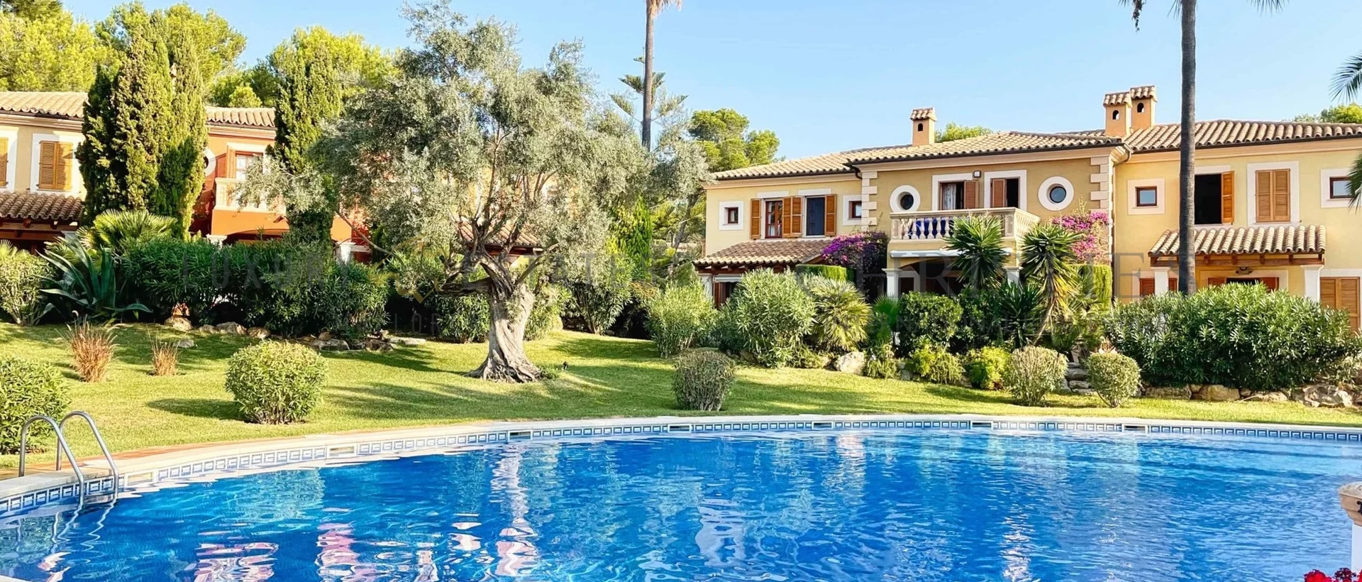 mediterranes reihenendhaus in nova santa ponsa in attraktiver wohnanlage 20