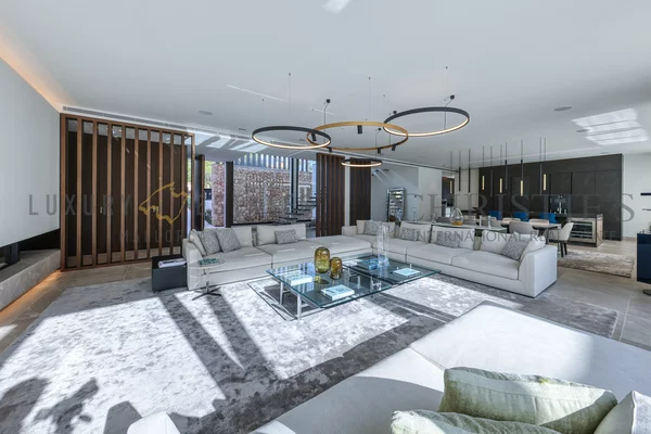 elegante villa de nueva construcción en nova santa ponsa 7