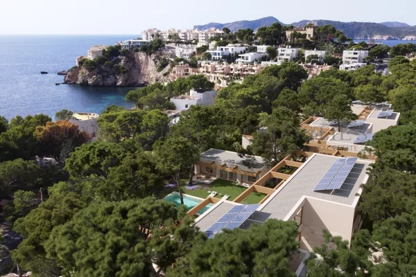 terreno con proyecto santa ponsa 0