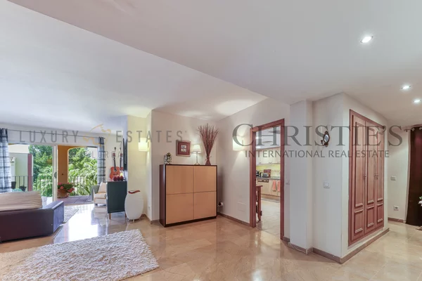Ático en exclusiva comunidad residencial directamente en el campo de golf de santa ponsa