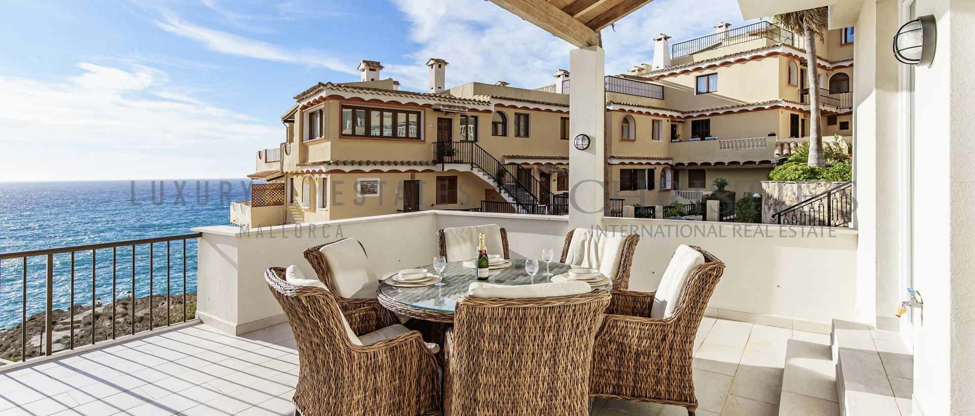 first sea line apartment santa ponsa 11