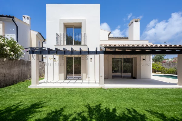     villa en urbanización privada junto al campo de golf 1